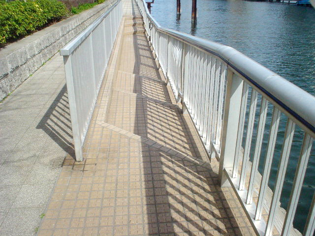 外構工事　遊歩道
